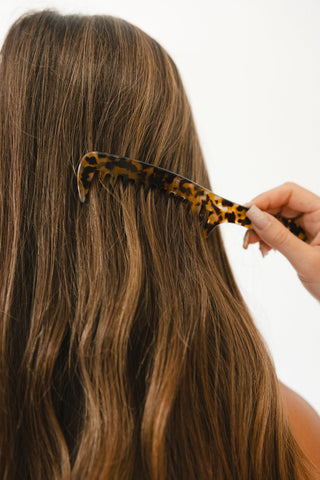 Femme Fortune Wide Tooth Comb